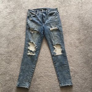 AEO Distressed Super Hi-Rise Jegging